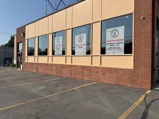 Plus de détails pour 12-30 Selden St, Woodbridge, CT - Commerce de détail à louer