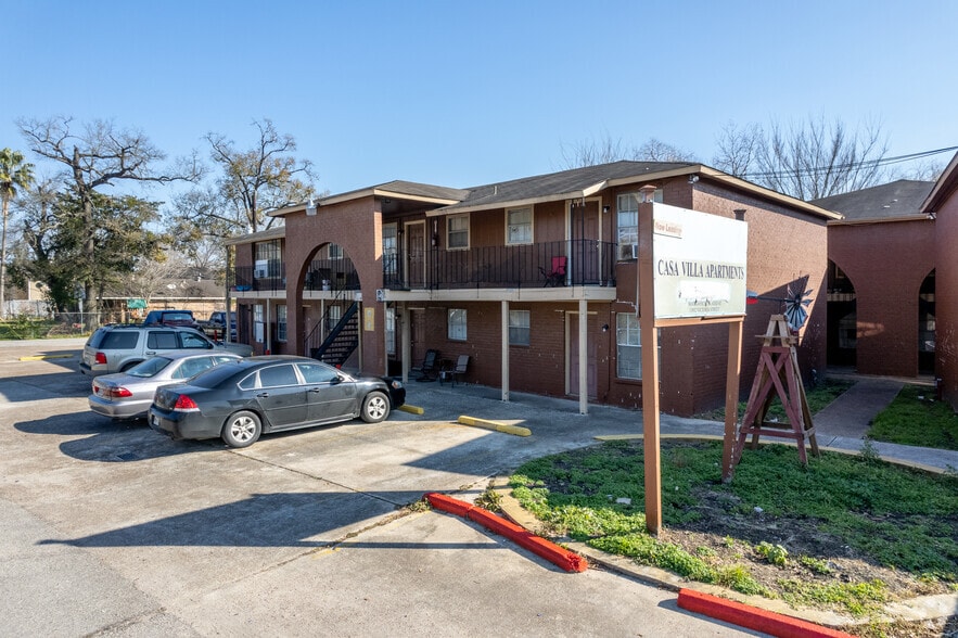 803 Nancy Rose St, Houston, TX for sale - Primary Photo - Image 1 of 13