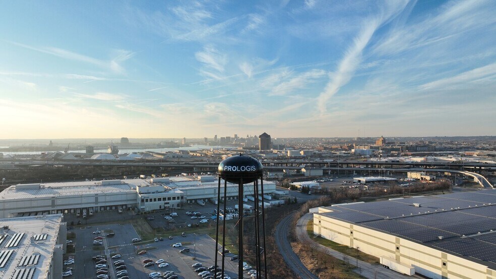 5003 Holabird Ave, Baltimore, MD à louer - Photo du bâtiment - Image 2 de 3