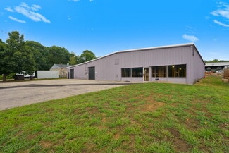 Plus de détails pour 31 Wilclar St, Warwick, RI - Industriel à louer