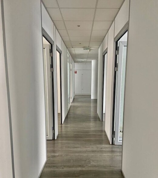 Bureau dans Levallois-Perret à vendre - Photo intérieure - Image 2 de 6
