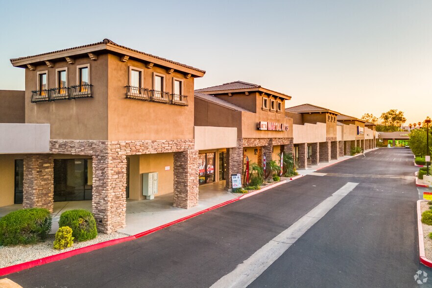 6412-6460 S Rural Rd, Tempe, AZ à louer - Photo du bâtiment - Image 3 de 21