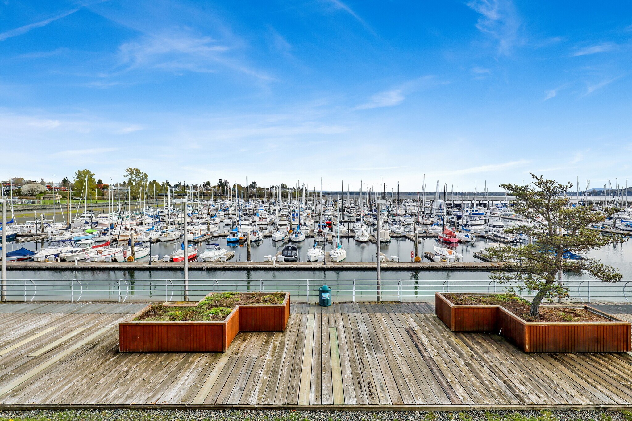 225 Marine Dr, Blaine, WA for lease Primary Photo- Image 1 of 9