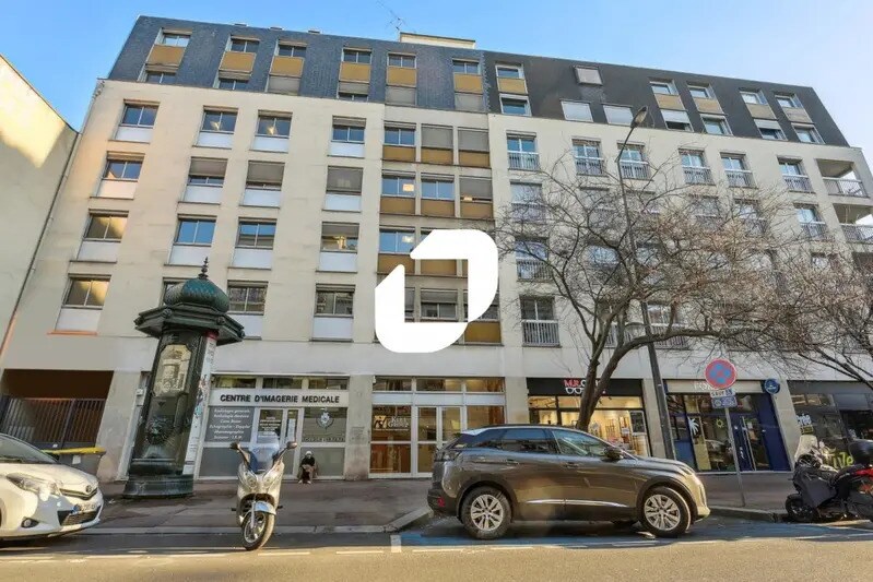 31-33 Rue Ernest Renan, Issy-les-Moulineaux for lease Building Photo- Image 1 of 12