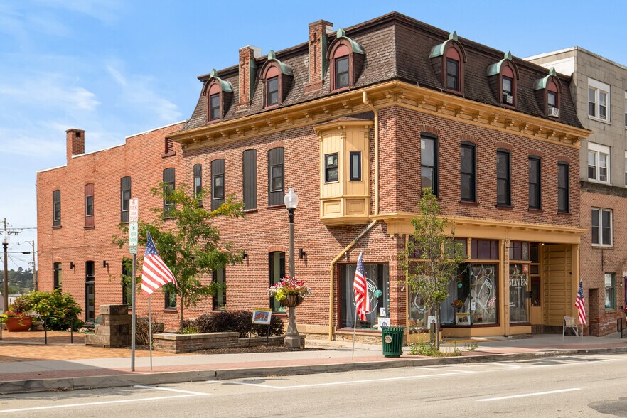 127 W Main St, Somerset, PA for sale - Building Photo - Image 2 of 62