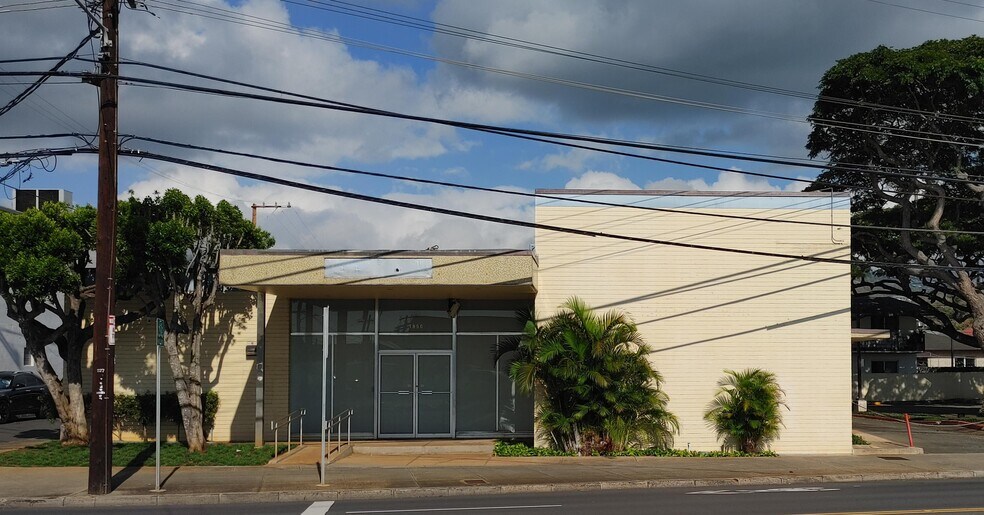 1950 N King St, Honolulu, HI à louer - Photo du bâtiment - Image 1 de 3