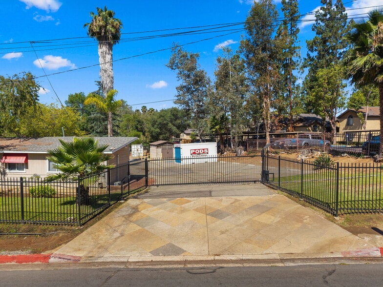 2005 S Escondido Blvd, Escondido, CA for sale - Building Photo - Image 3 of 15