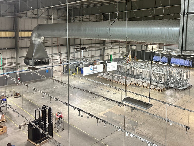 4949 Windfern Rd, Houston, TX for lease - Building Photo - Image 3 of 9