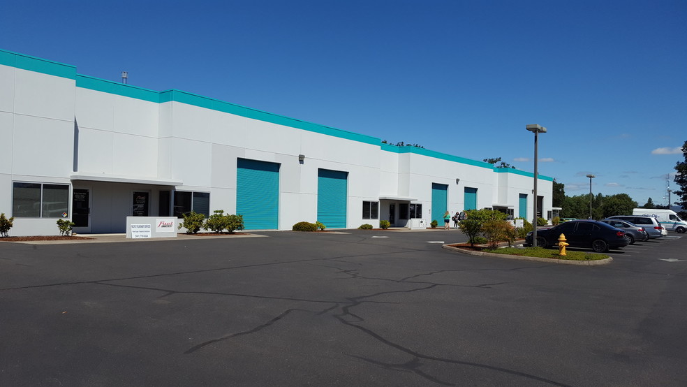 541 Business Park Dr, Medford, OR for sale - Building Photo - Image 1 of 1