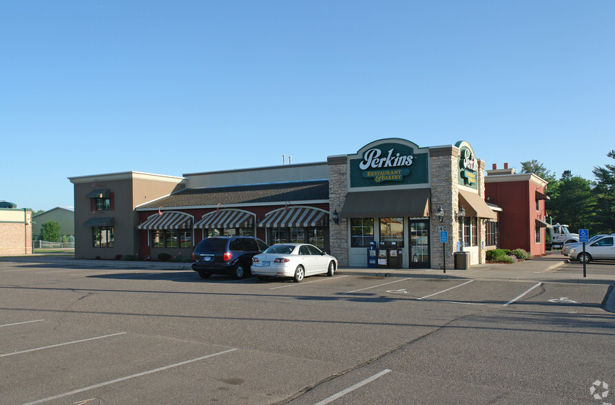 140 Garfield St N, Cambridge, MN for sale - Primary Photo - Image 1 of 7