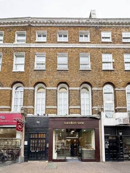 118 Baker St, Londres à louer - Photo du bâtiment - Image 2 de 17