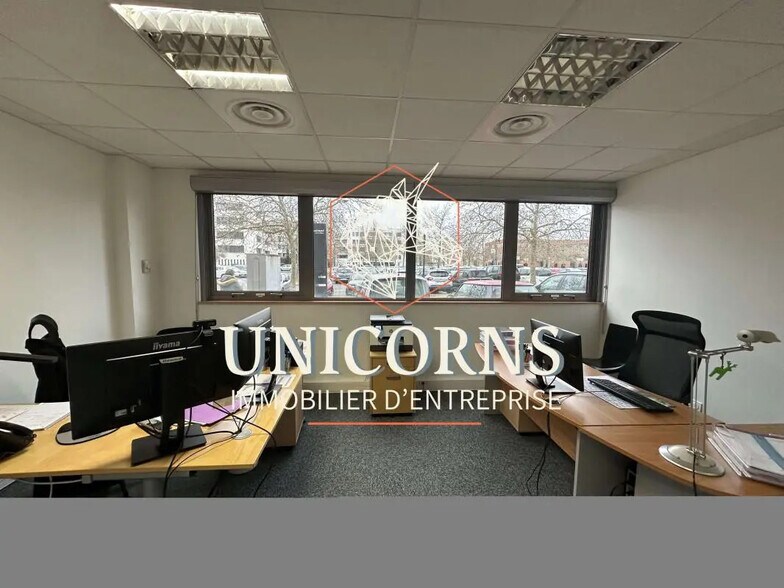 Office in Colomiers for lease - Interior Photo - Image 2 of 5