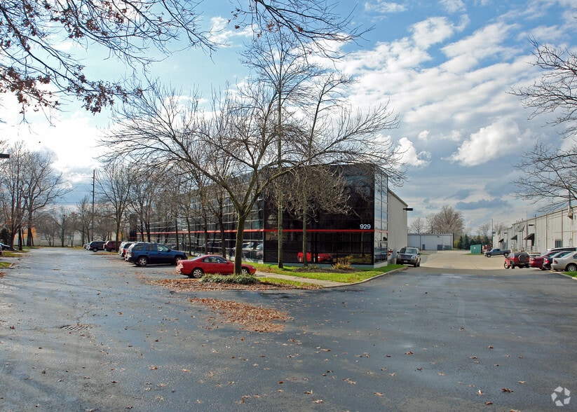 929 Eastwind Dr, Westerville, OH for lease - Building Photo - Image 3 of 4