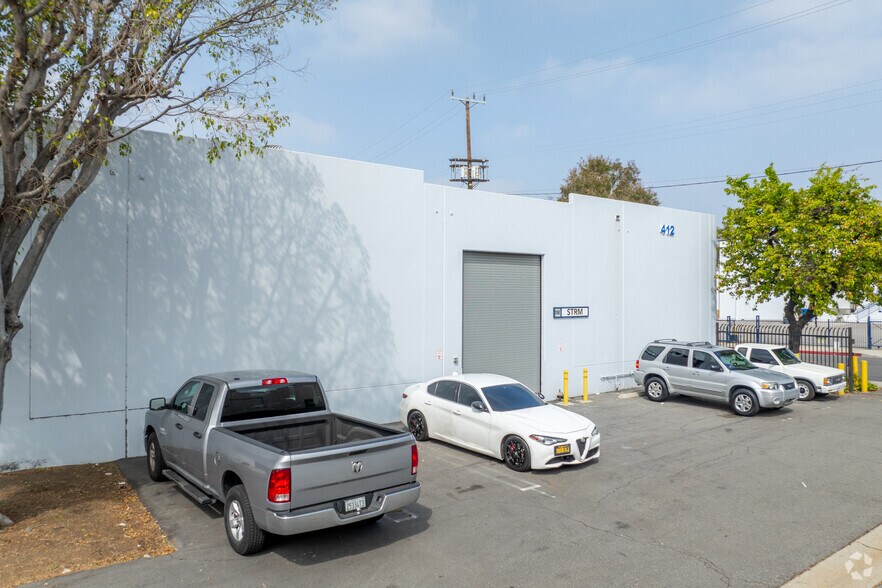 2460 Mariondale Ave, Los Angeles, CA à louer - Photo du bâtiment - Image 2 de 5