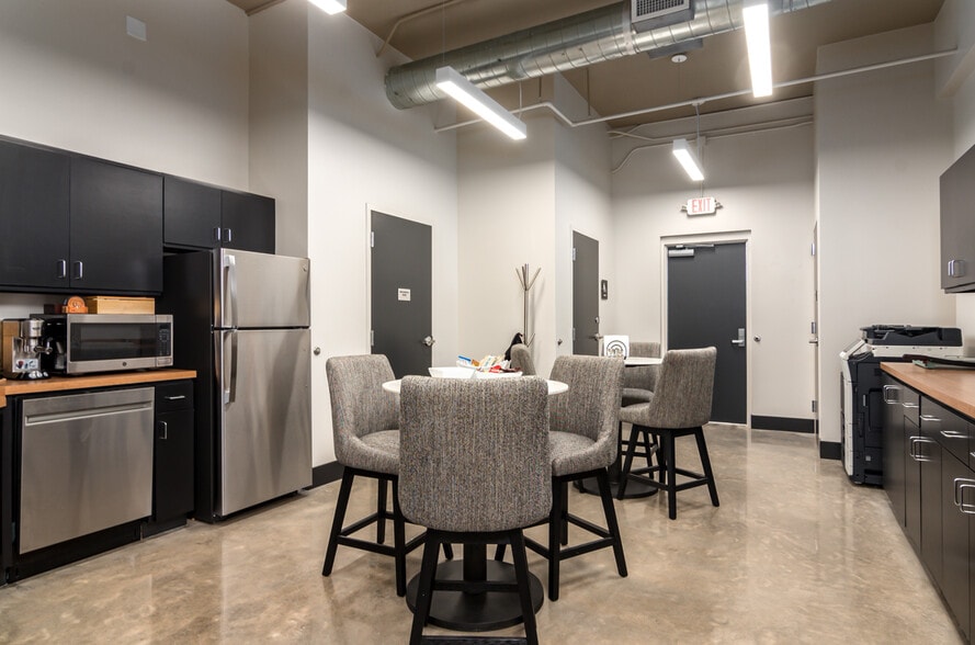 8221 Ranch Blvd, Little Rock, AR à louer - Photo intérieure - Image 2 de 8