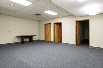 3 Neptune Rd, Poughkeepsie, NY for lease Interior Photo- Image 1 of 4