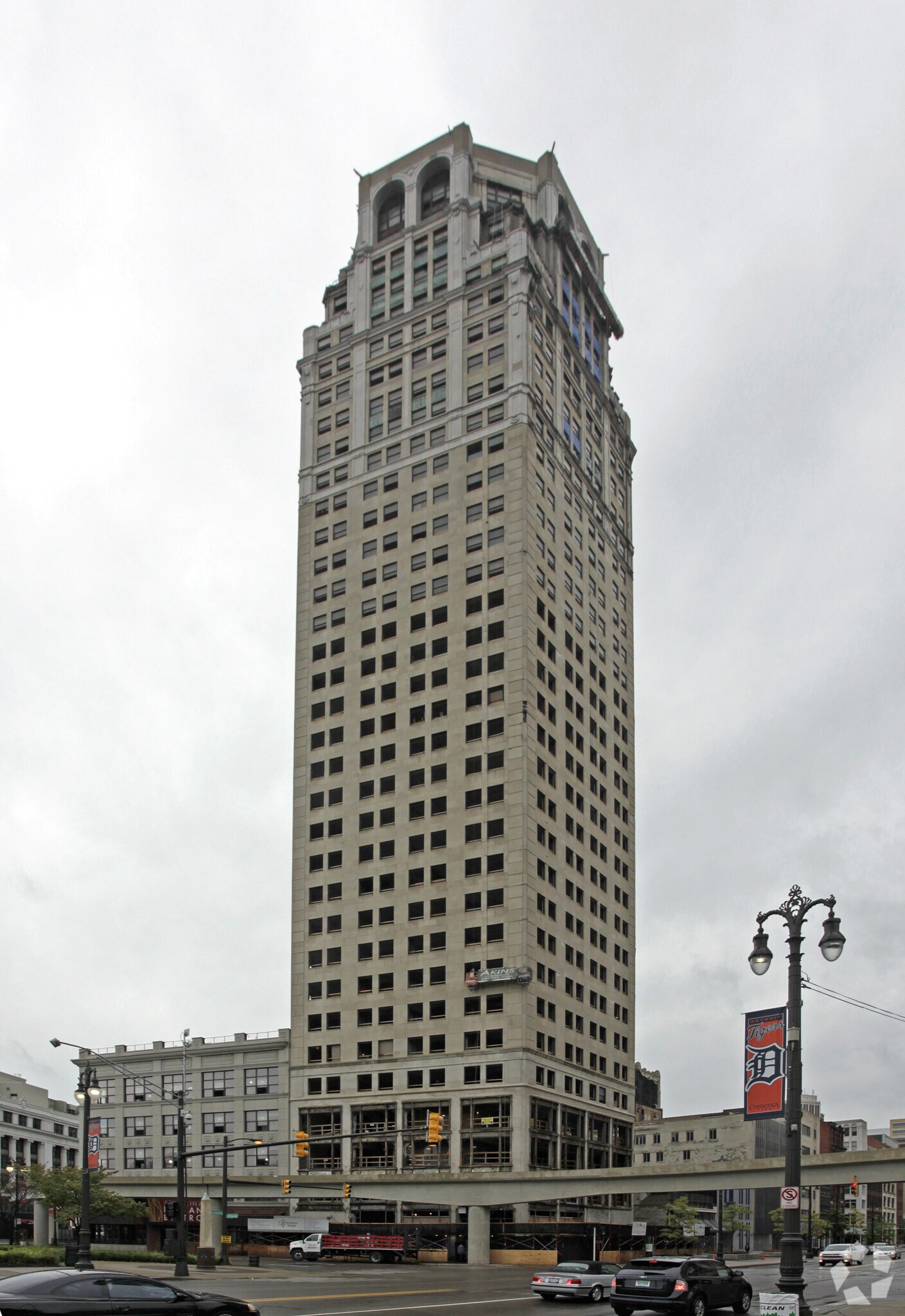 10 Witherell St, Detroit, MI for lease Building Photo- Image 1 of 2