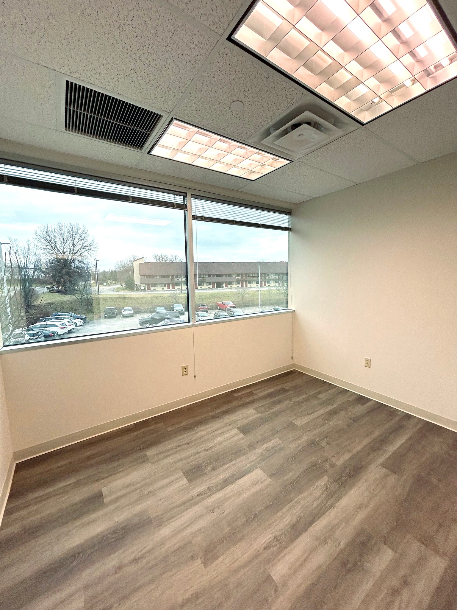 125 Emeryville Dr, Cranberry Township, PA à louer Photo intérieure- Image 1 de 7