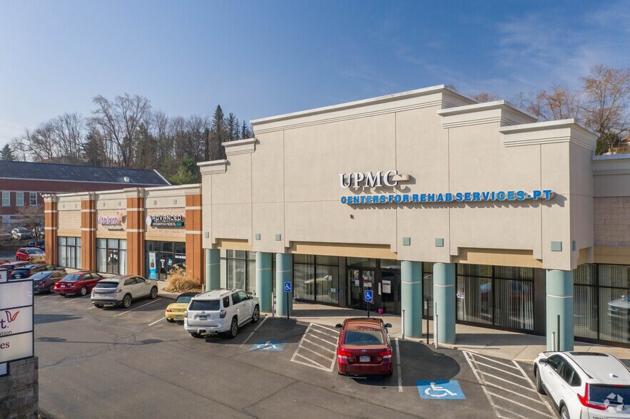 9365 McKnight Rd, Pittsburgh, PA for lease - Primary Photo - Image 1 of 8