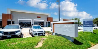 Plus de détails pour 218 Lincoln Ave, Corona, CA - Commerce de détail à louer