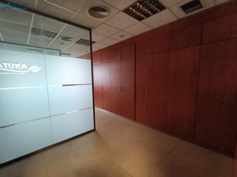 Office in Sevilla, Sevilla for lease - Interior Photo - Image 3 of 8