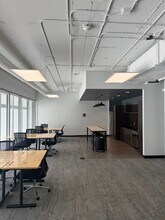 2125 Biscayne Blvd, Miami, FL for lease Interior Photo- Image 2 of 10