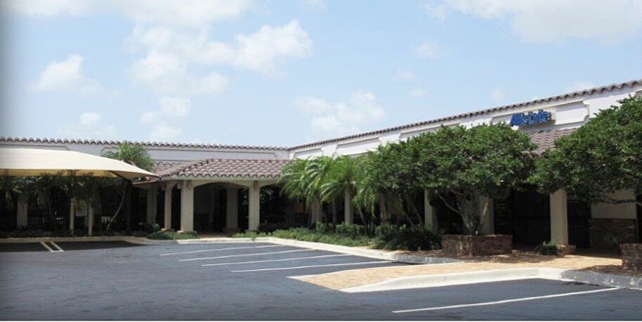 1350 NE 56th St, Fort Lauderdale, FL à louer - Photo du bâtiment - Image 1 de 20