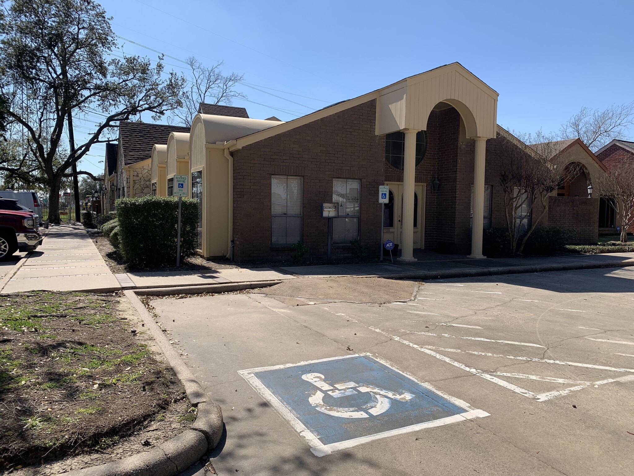 11111 Jones Rd, Houston, TX for lease Primary Photo- Image 1 of 8