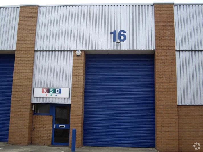 Ringwood Rd, Poole à louer - Photo du bâtiment - Image 3 de 4