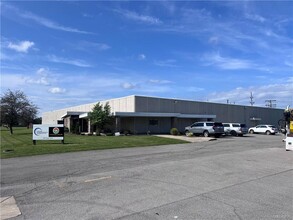 166 Taylor Dr, Depew, NY for lease Building Photo- Image 1 of 8