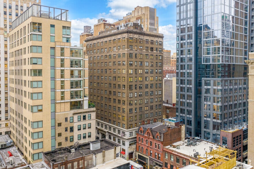 1601 Walnut St, Philadelphia, PA for lease - Building Photo - Image 2 of 13