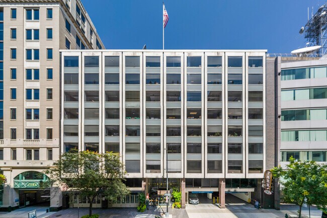 Plus de détails pour 1725 Desales St NW, Washington, DC - Bureau à louer