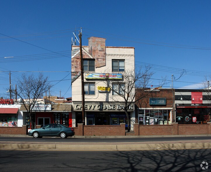 7404-7406 Baltimore Ave, College Park, MD à louer - Photo du bâtiment - Image 2 de 2