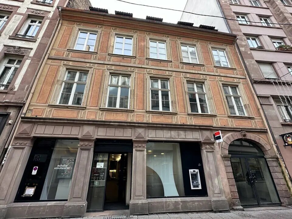 Retail in Strasbourg for lease Building Photo- Image 1 of 14