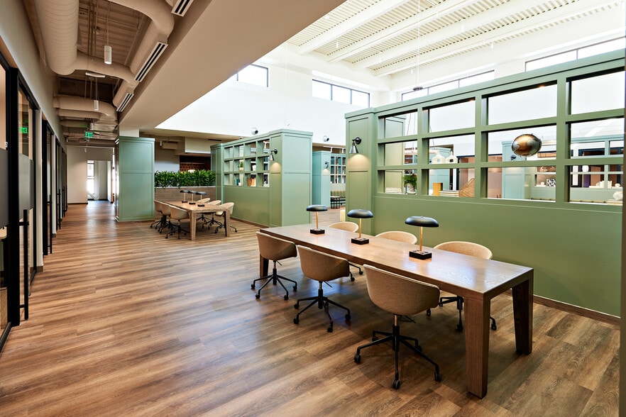 9002 Six Pines Dr, Shenandoah, TX à louer - Photo intérieure - Image 2 de 17