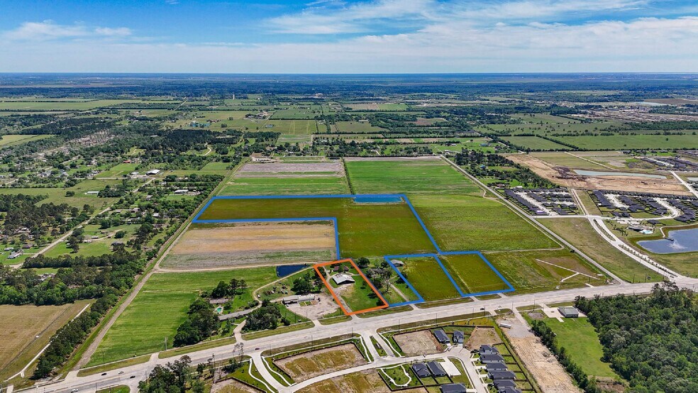 18426 FM 2100, Crosby, TX à vendre - Photo principale - Image 1 de 8