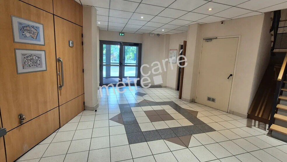 Bureau dans Saint-Herblain à vendre - Hall d’entrée - Image 3 de 10