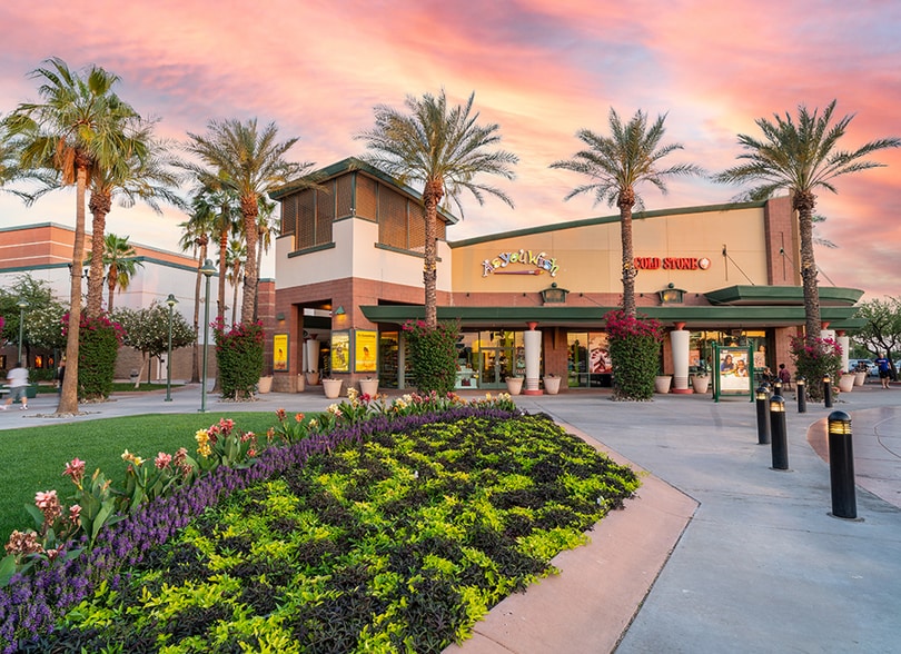 1641 S Stapley Dr, Mesa, AZ à louer - Photo du bâtiment - Image 2 de 38