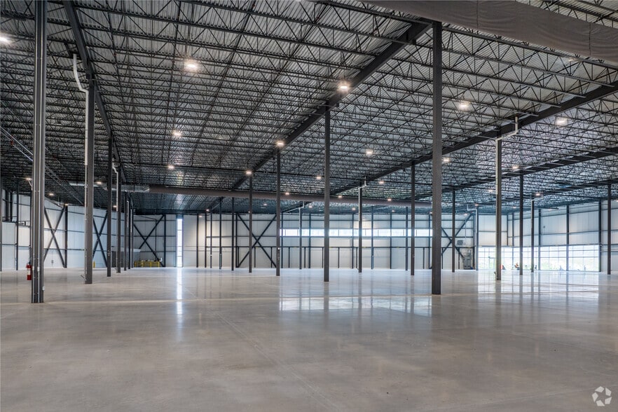 860 St Turnbull, Beauharnois, QC for sale - Interior Photo - Image 3 of 8