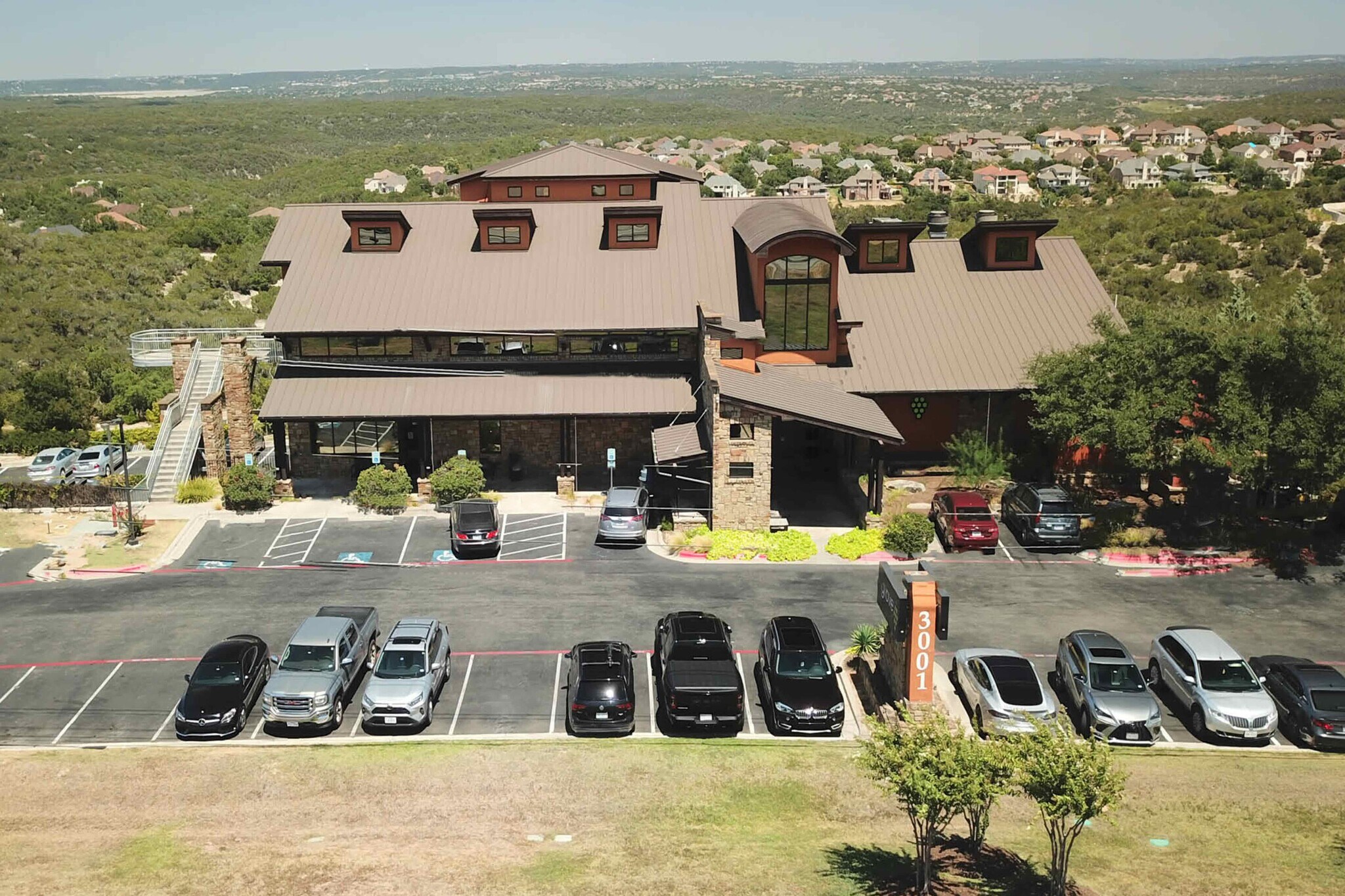 2951 Ranch Road 620 S, Lakeway, TX à louer Photo principale- Image 1 de 24