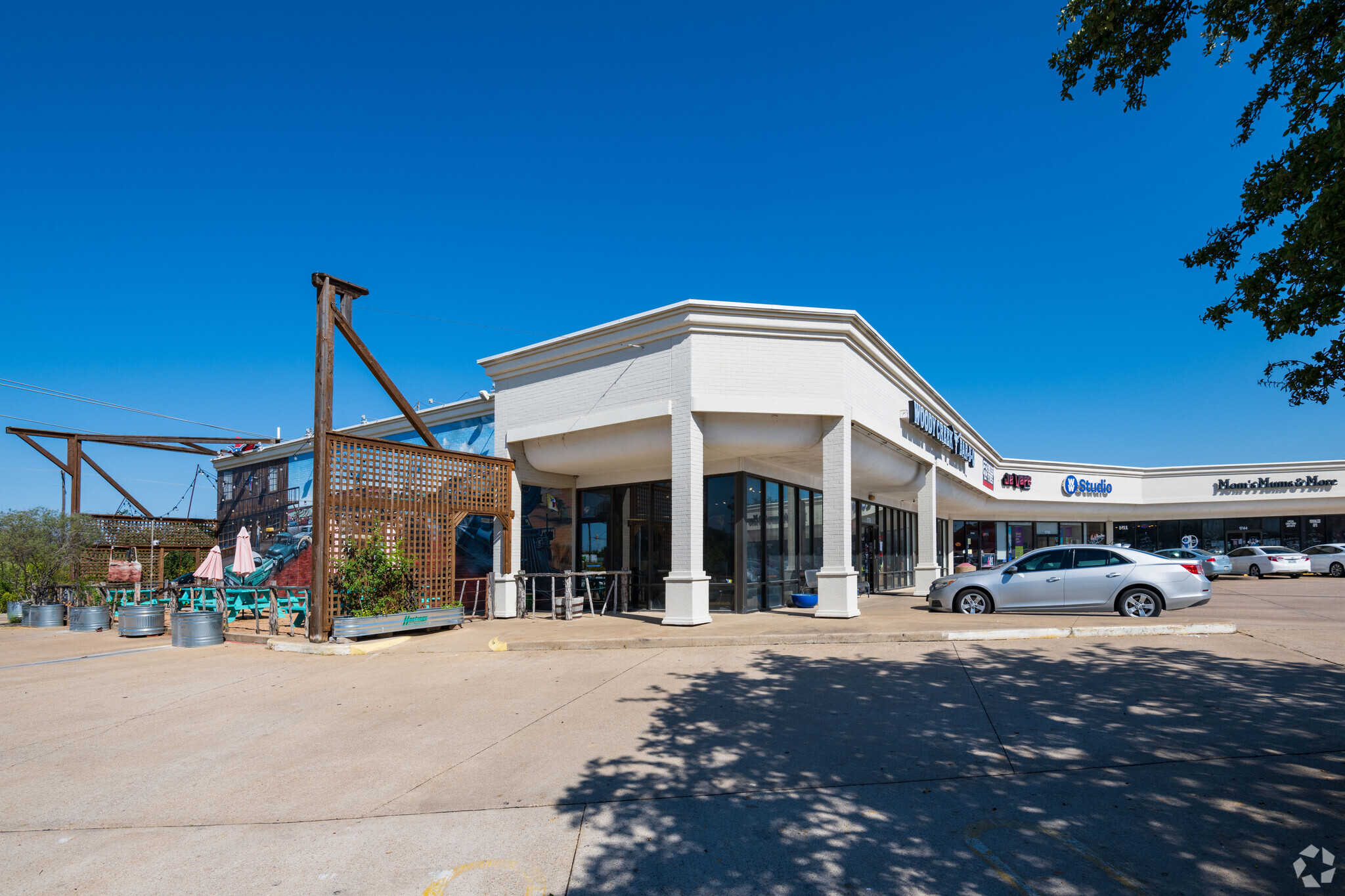 1700-1760 Mall Cir, Fort Worth, TX for sale Building Photo- Image 1 of 1