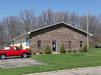 Plus de détails pour 4325 Lisa Dr, Tipp City, OH - Industriel à vendre