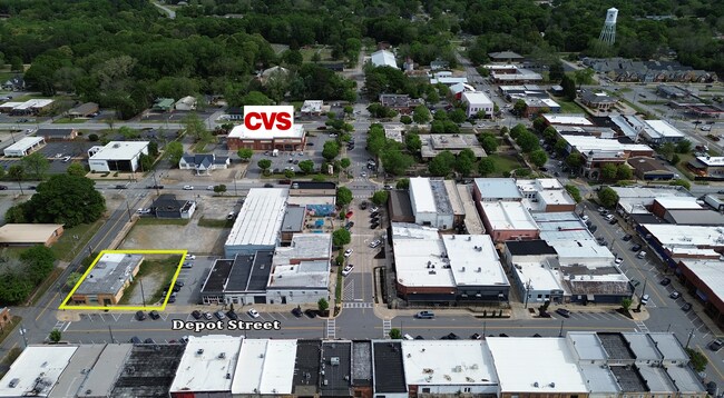 Plus de détails pour 120 Depot St, Hartwell, GA - Commerce de détail à vendre