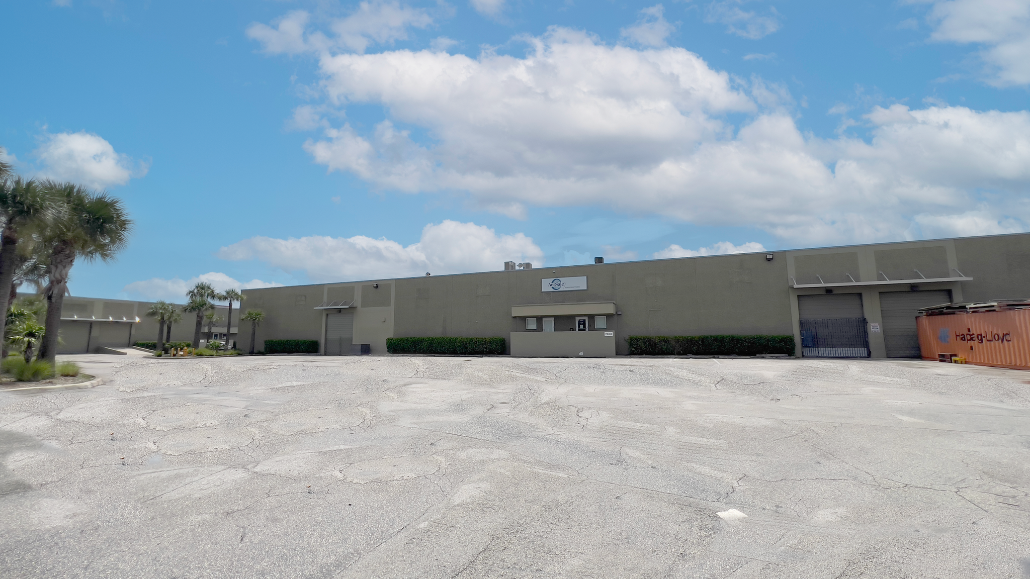 7860-7960 NW 76th Ave, Medley, FL for lease Building Photo- Image 1 of 4