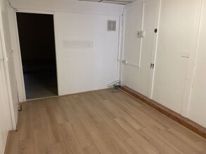 122-122A Bevan St E, Lowestoft for lease Interior Photo- Image 2 of 4