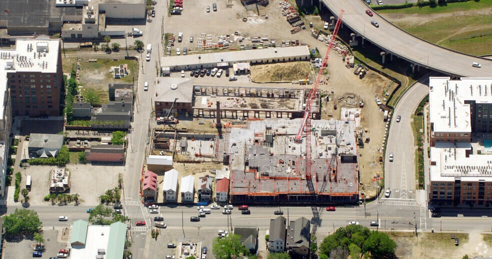 40 Line St, Charleston, SC à louer - Photo principale - Image 1 de 23
