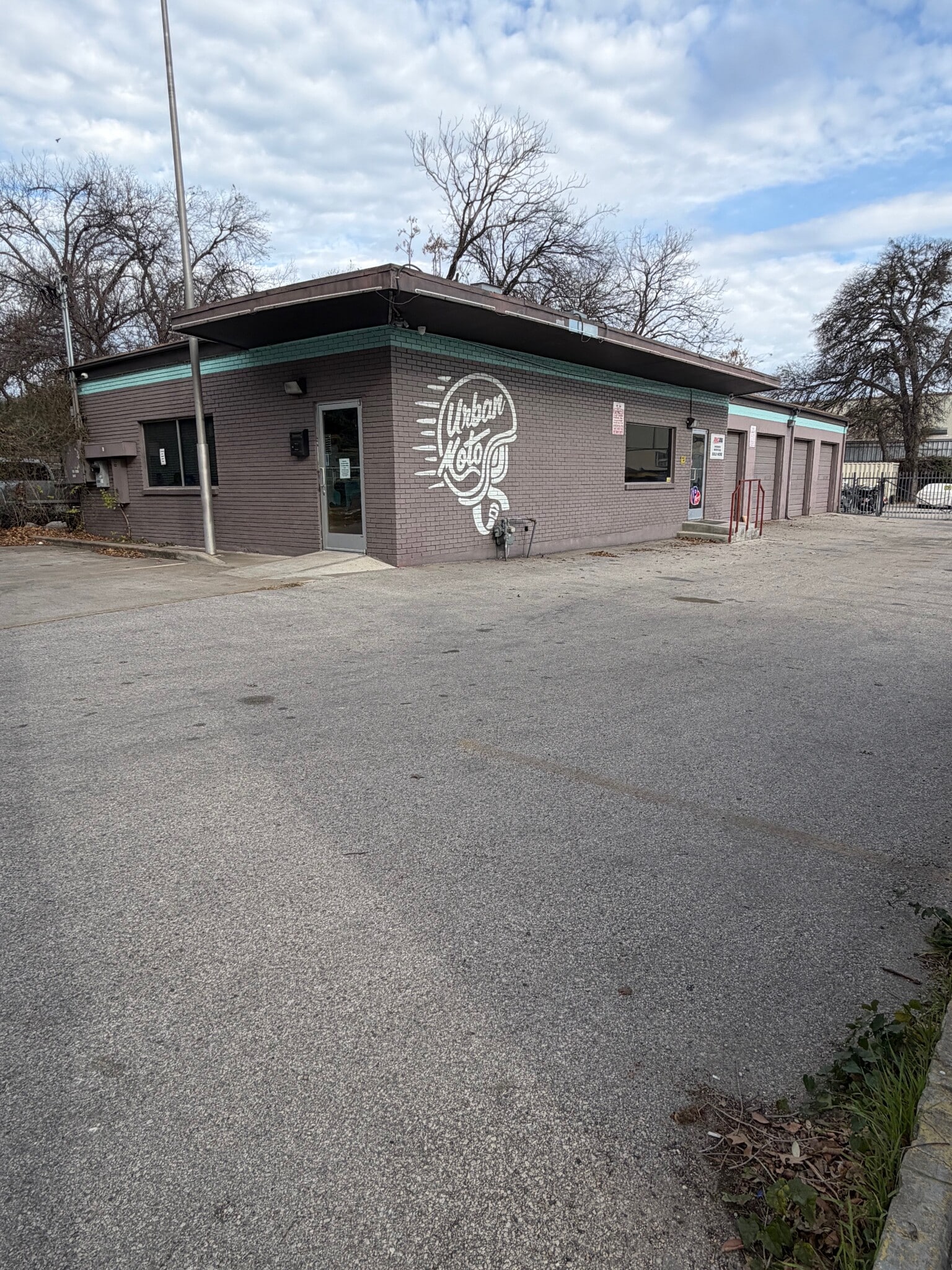 1402 Hether St, Austin, TX à louer Photo du bâtiment- Image 1 de 3