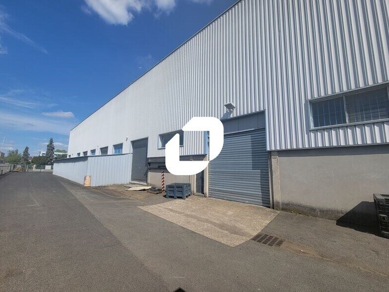 Flex in Brétigny-sur-Orge for lease - Building Photo - Image 2 of 14