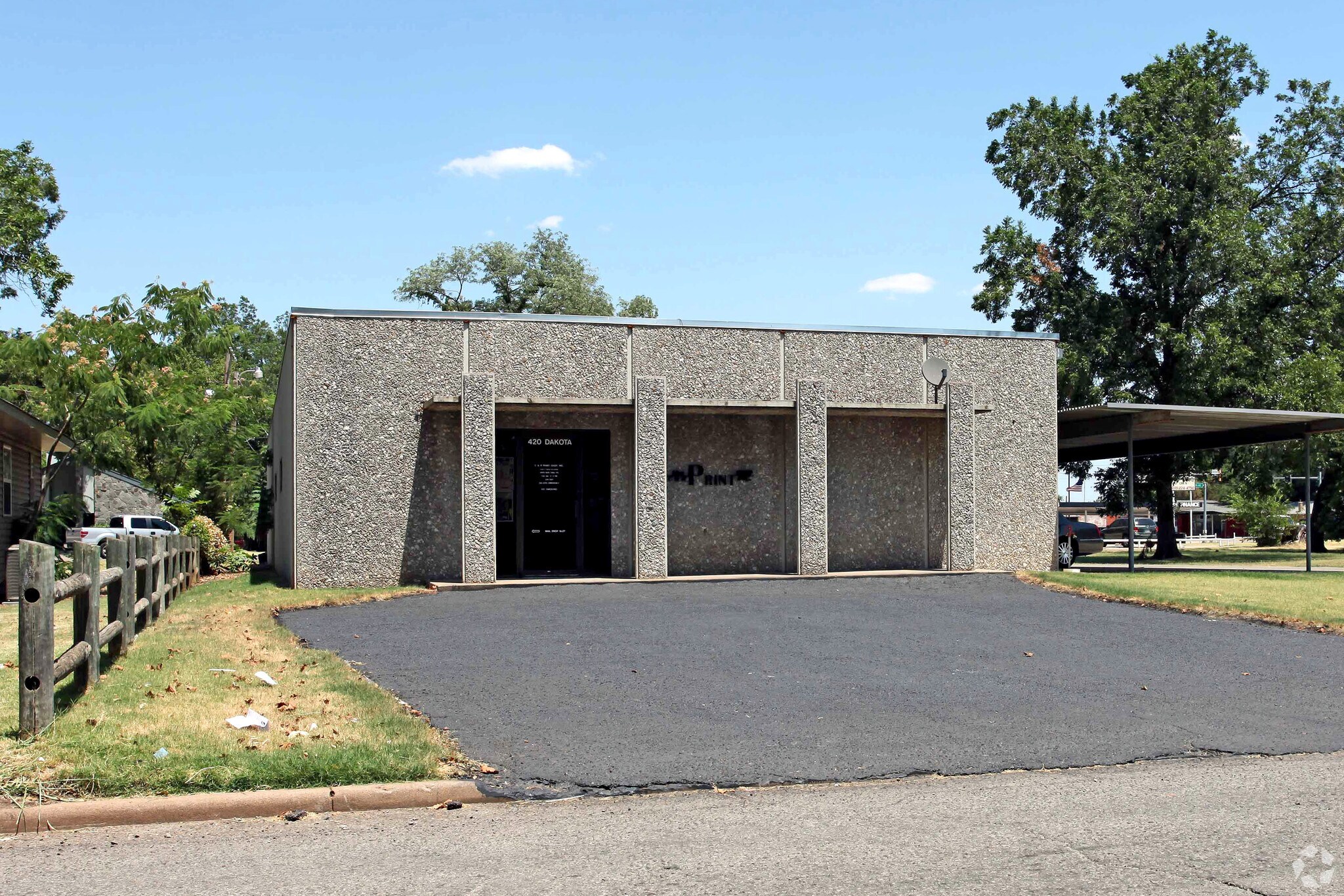 420 W Dakota Ave, Chickasha, OK for sale Building Photo- Image 1 of 17