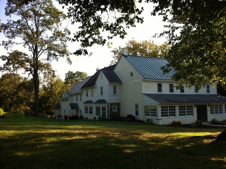 200 Philips Rd, Exton, PA for lease - Building Photo - Image 3 of 4